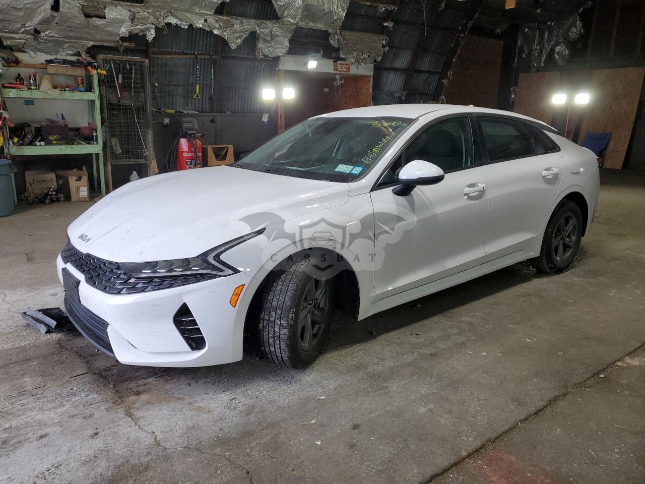 Kia K5 LXS 1.6L  4 2022