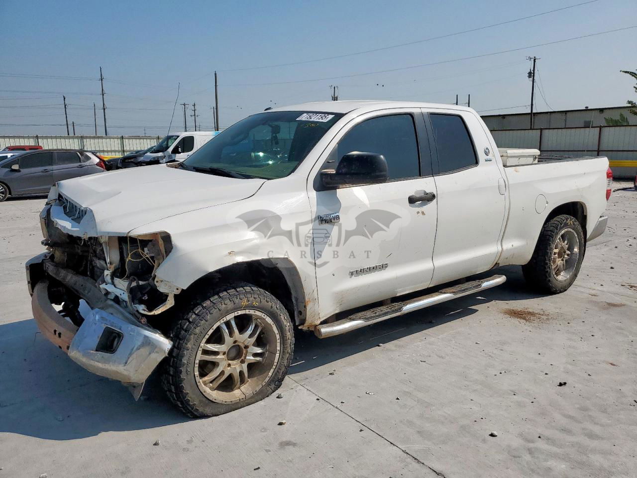 Toyota Tundra DOUBLE CAB SR 5.7L  8 2014