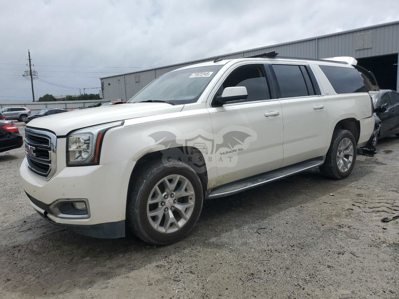 GMC Yukon C1500 SLT 5.3L  8 2015