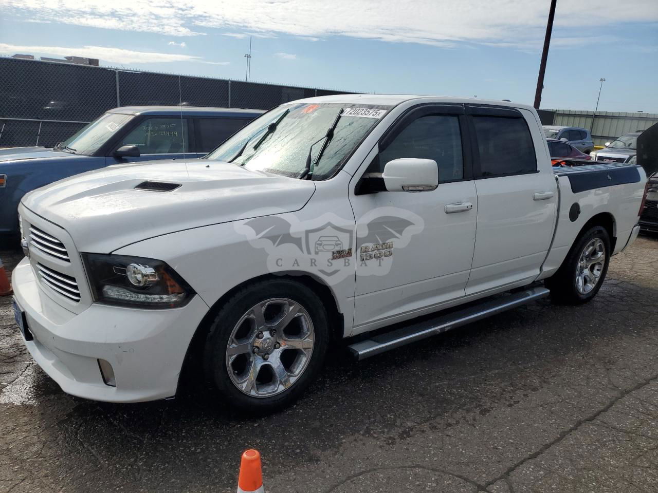 RAM 1500 SPORT 5.7L  8 2017