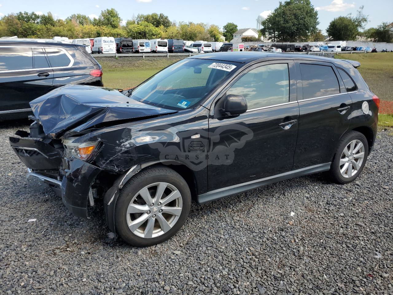 Mitsubishi Outlander SE 2.0L  4 2014
