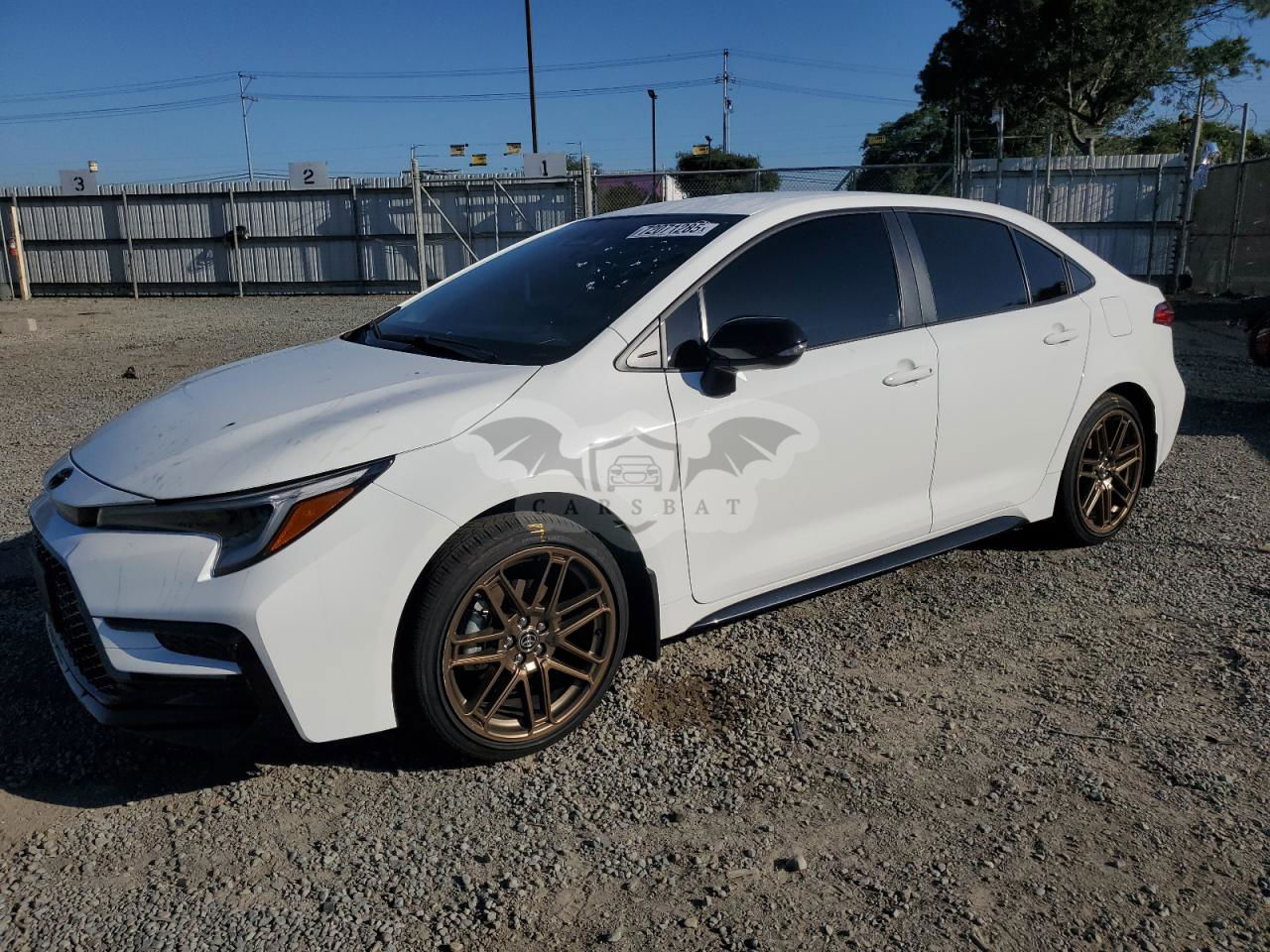 Toyota Corolla LE 1.8L  4 2024