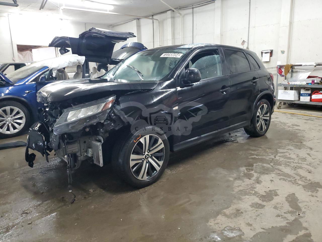 Mitsubishi Outlander ES 2.0L  4 2021