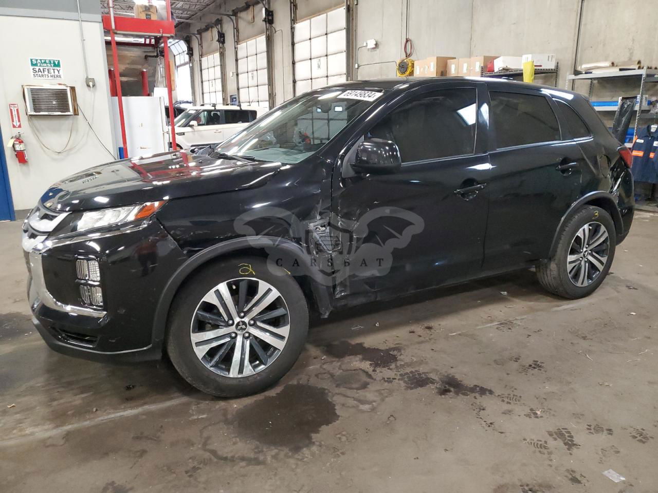Mitsubishi Outlander ES 2.0L  4 2021