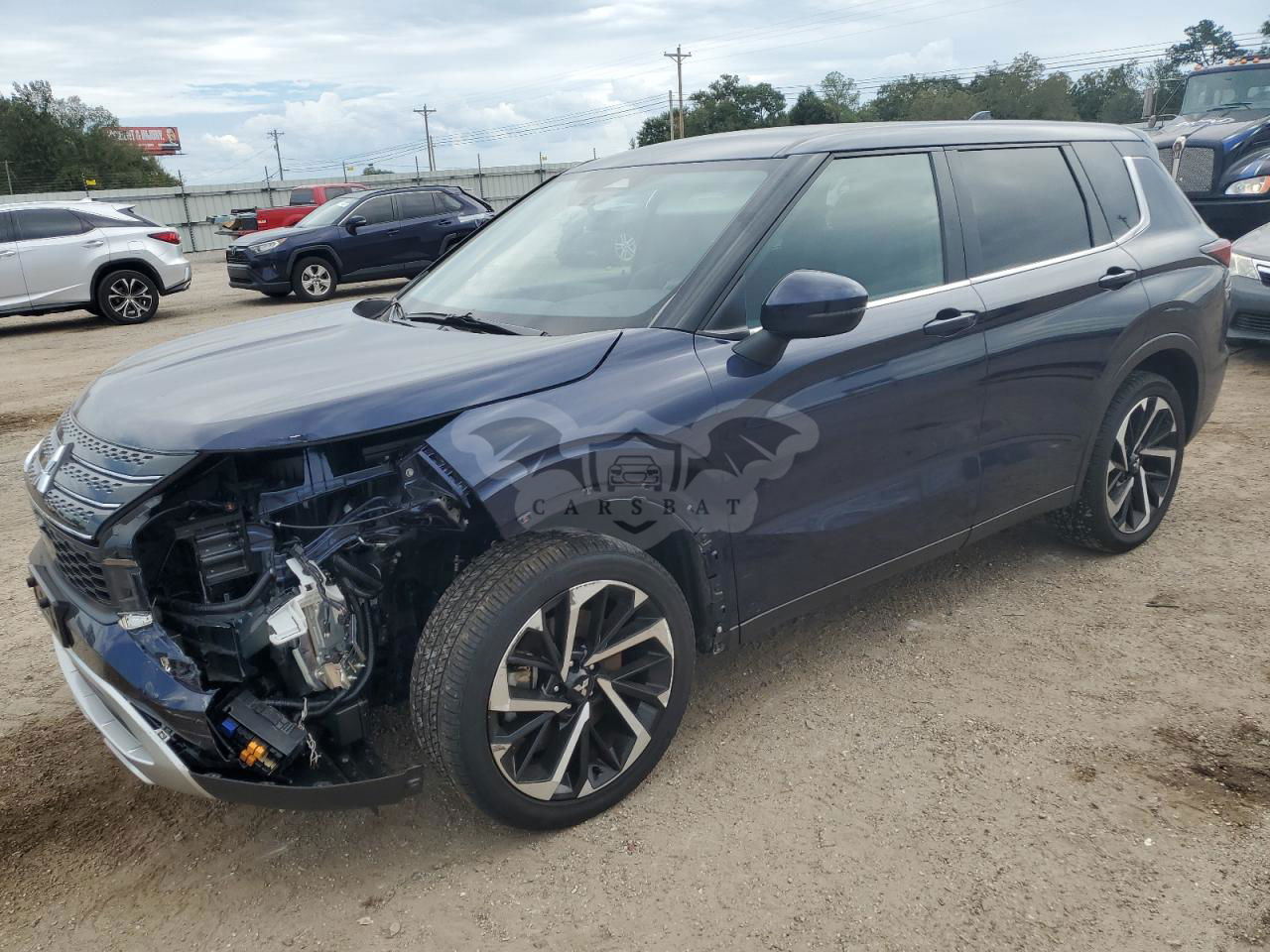 Mitsubishi Outlander SE 2.5L  4 2023