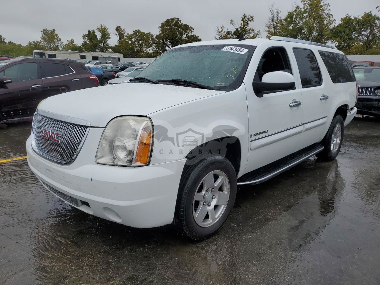 GMC Yukon DENALI 6.2L  8 2007