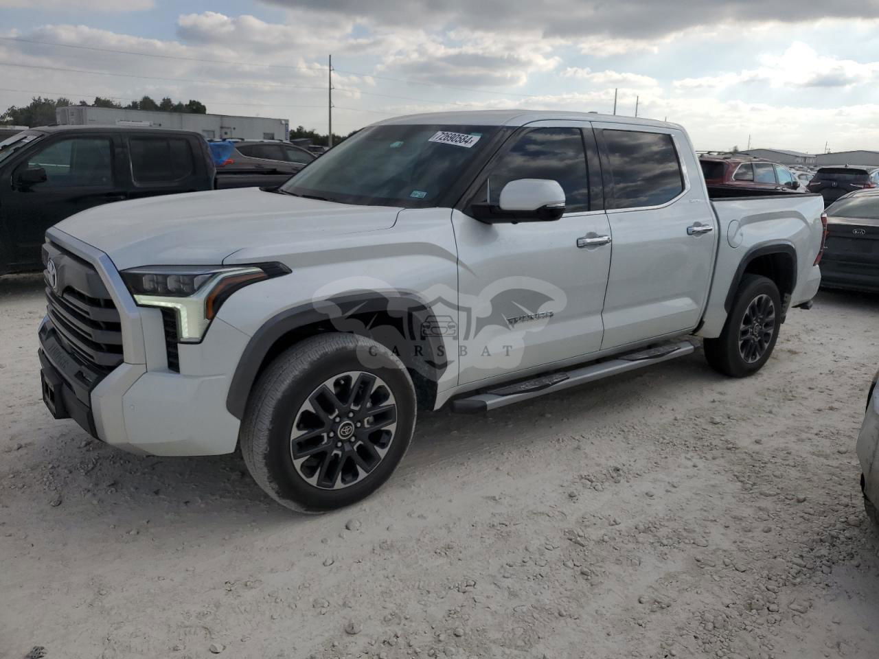 Toyota Tundra CREWMAX LIMITED 3.4L  6 2023