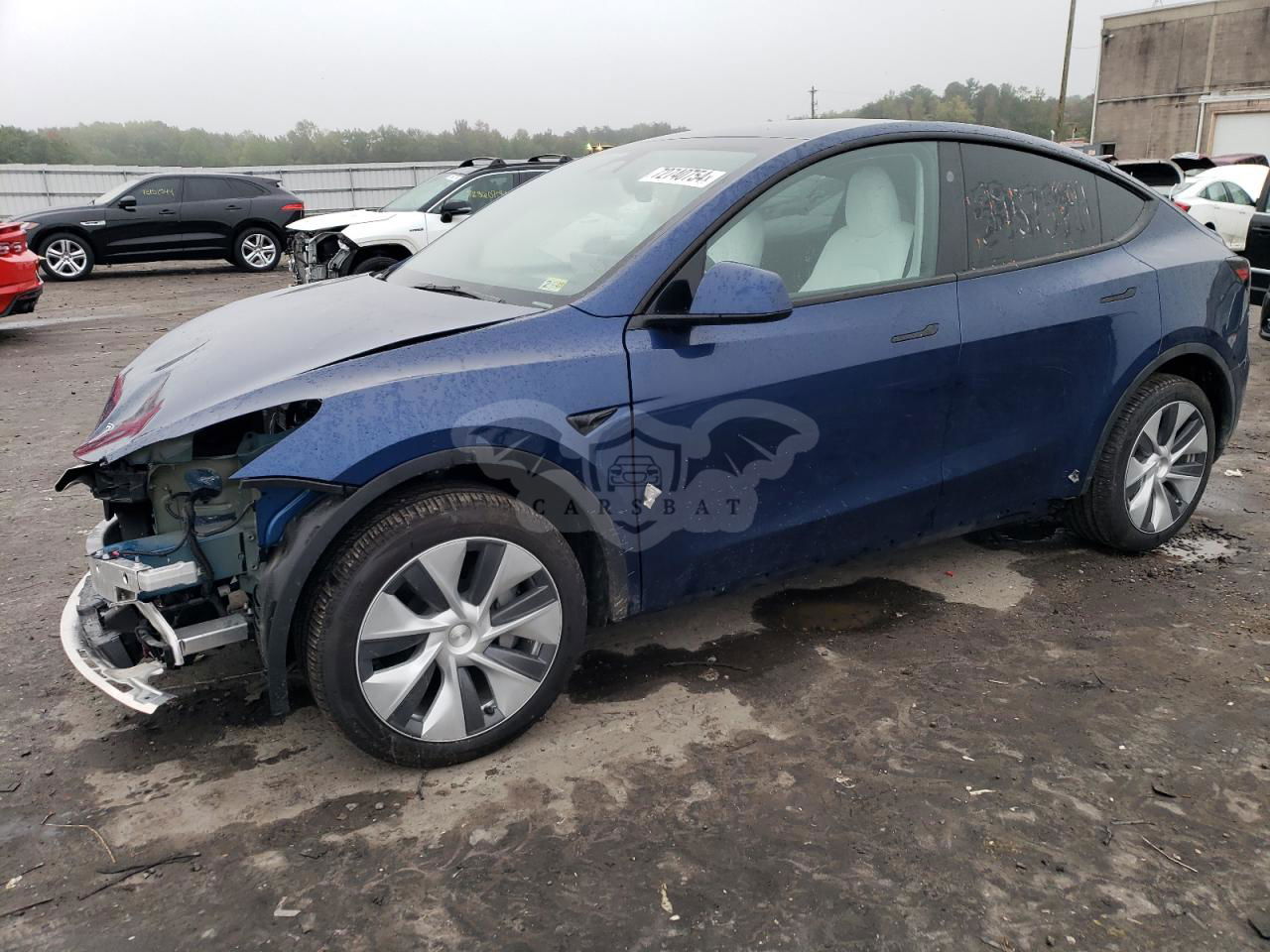 Tesla Model Y 2024