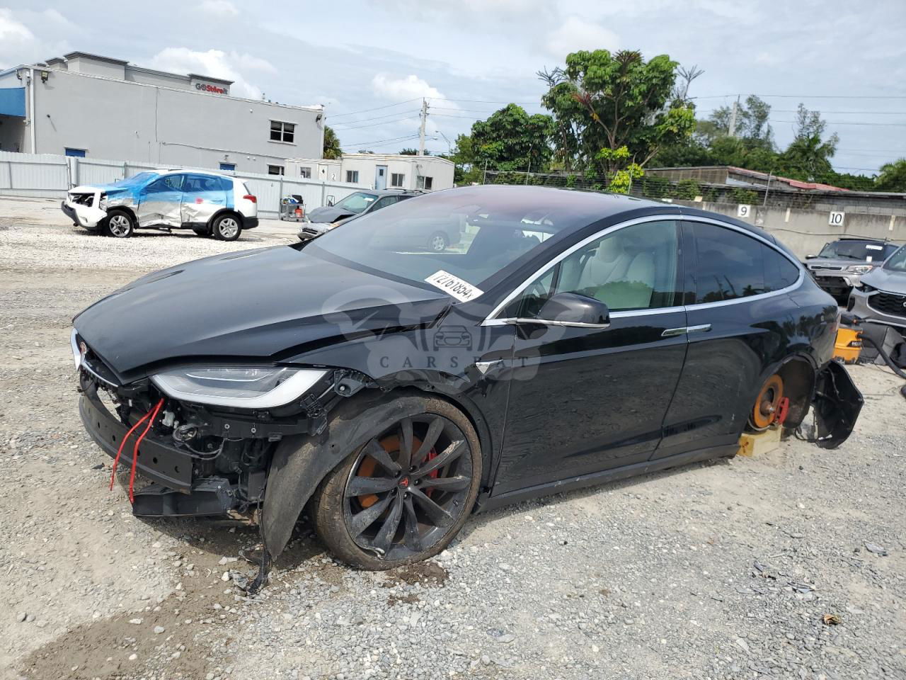 Tesla Model X 2021
