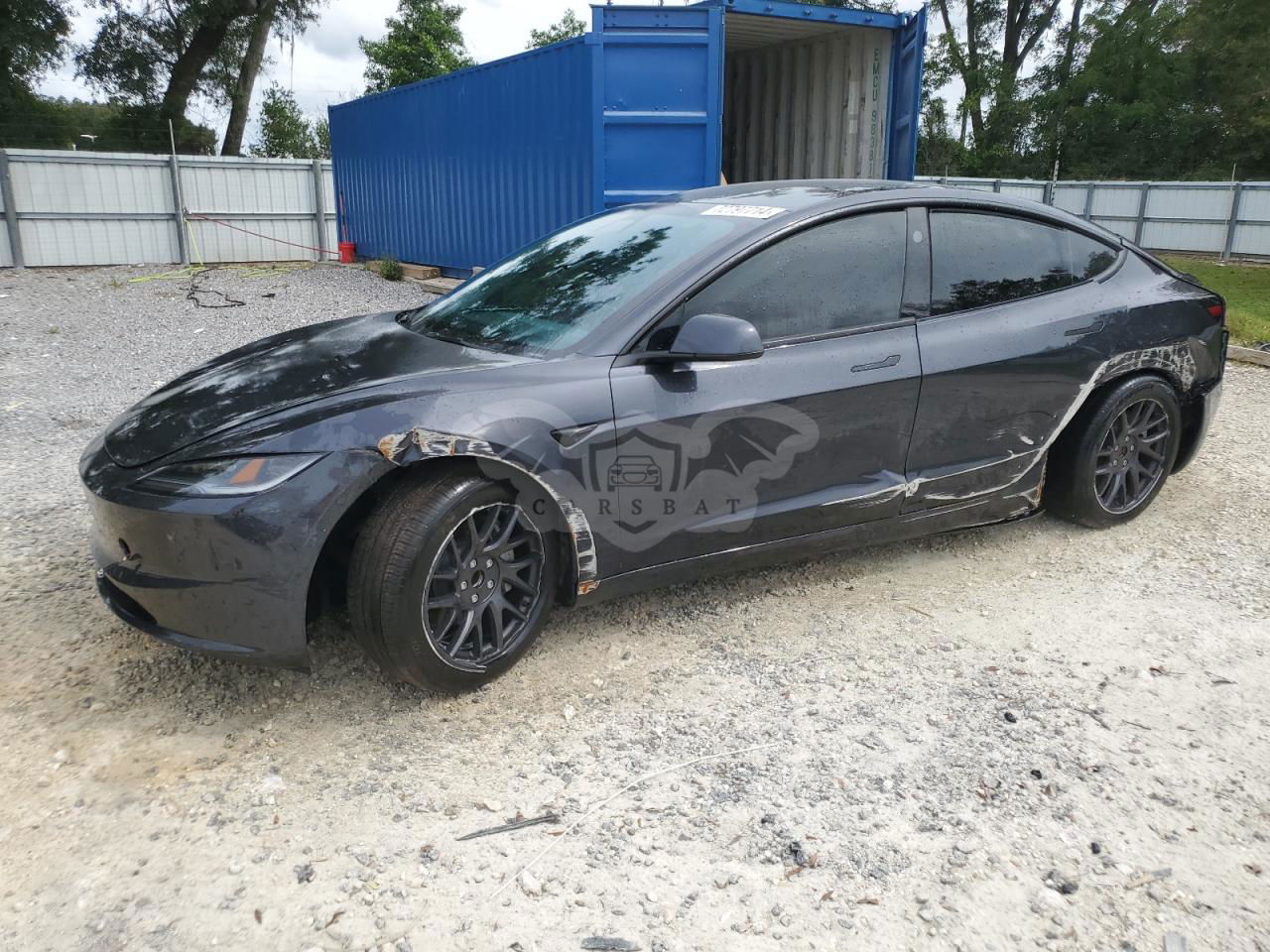 Tesla Model 3 2024