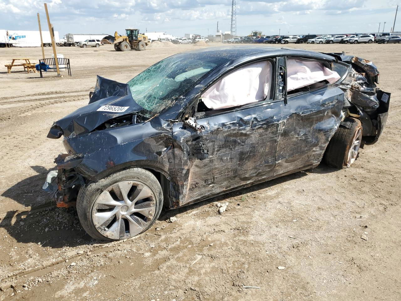 Tesla Model Y 2024