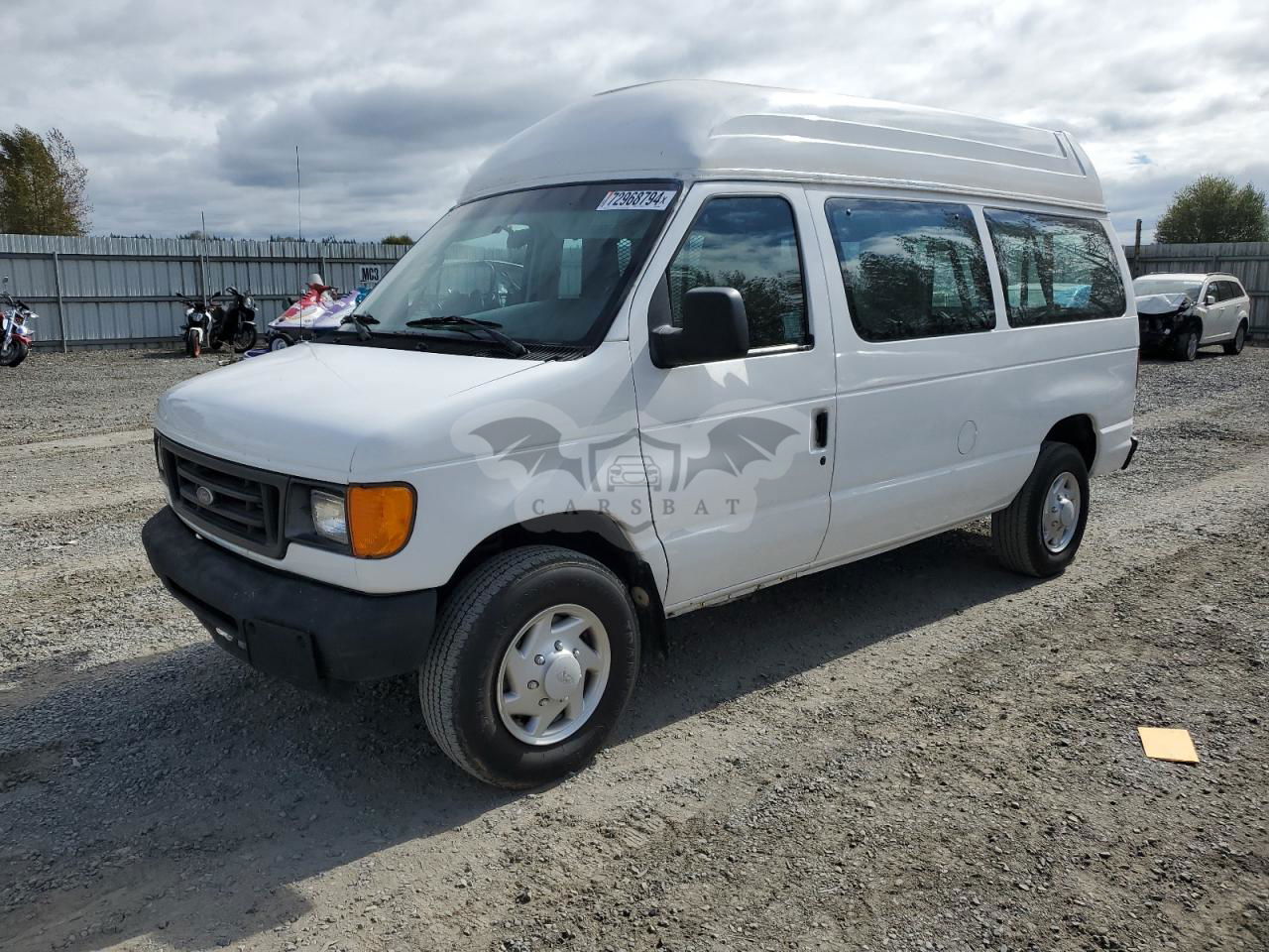 Ford Econoline E250 VAN 4.6L  8 2007