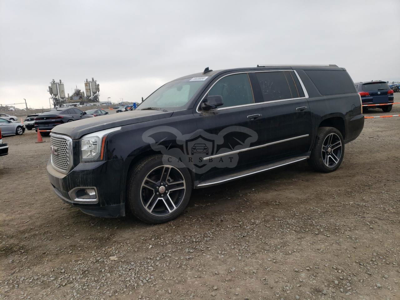 GMC Yukon DENALI 6.2L  8 2016
