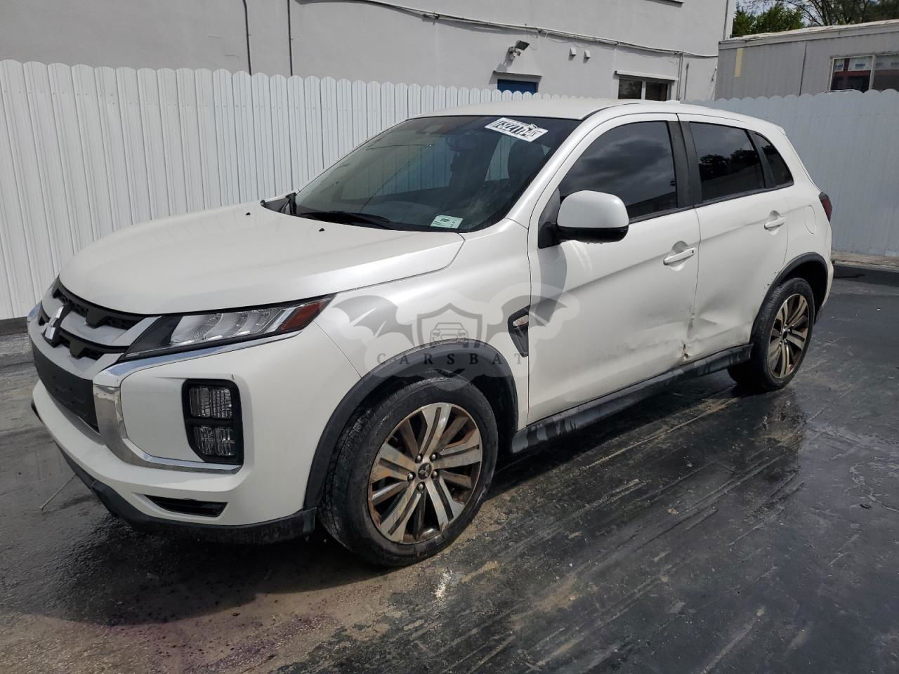 Mitsubishi Outlander ES 2.0L  4 2021