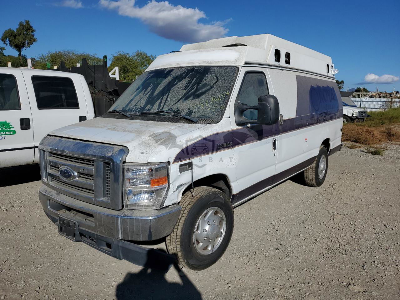 Ford Econoline E350 SUPER DUTY VAN 5.4L  8 2013