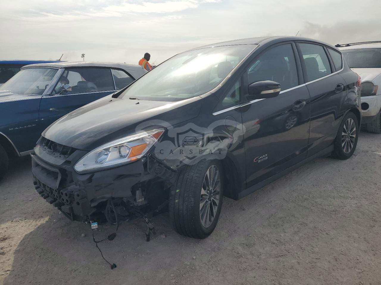 Ford C-Max TITANIUM 2.0L  4 2017