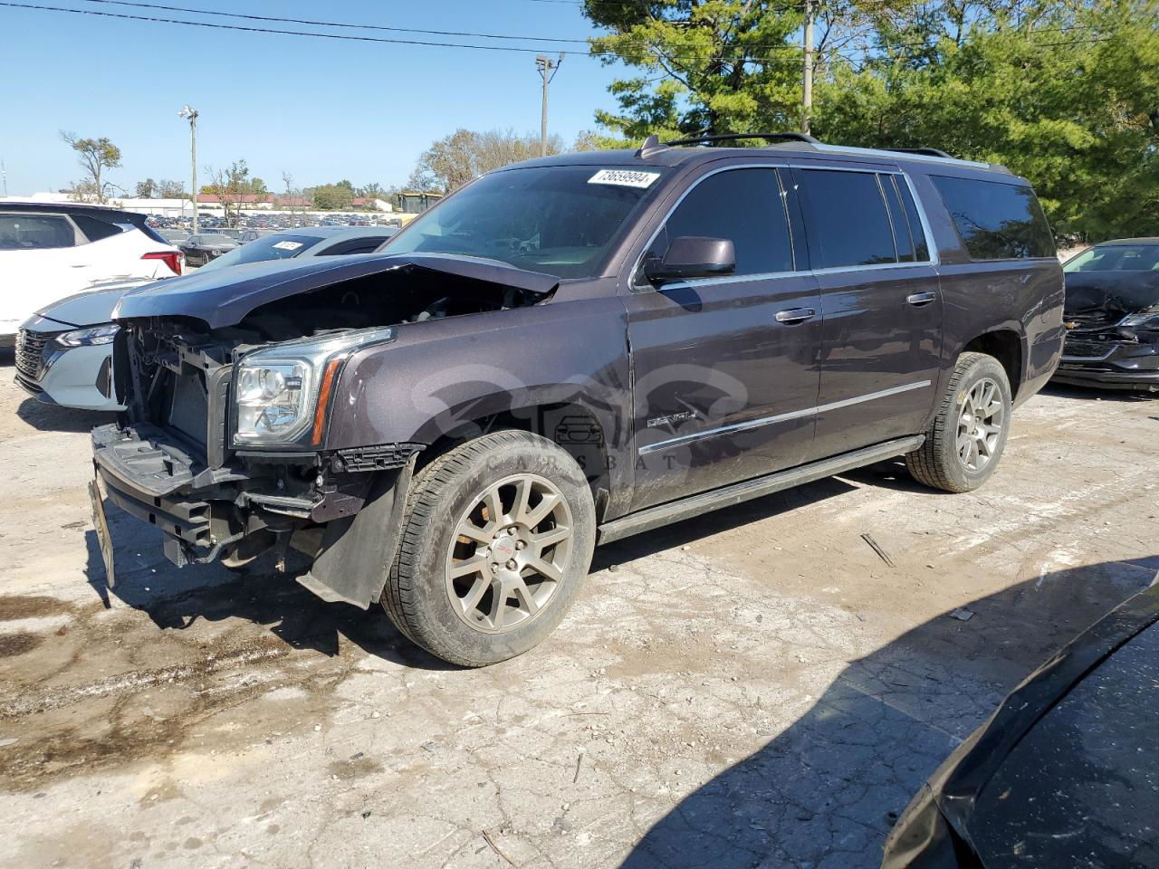 GMC Yukon DENALI 6.2L  8 2015