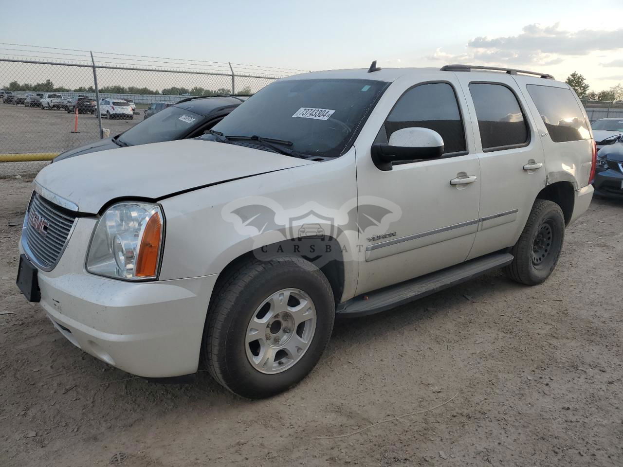 GMC Yukon SLT 5.3L  8 2012