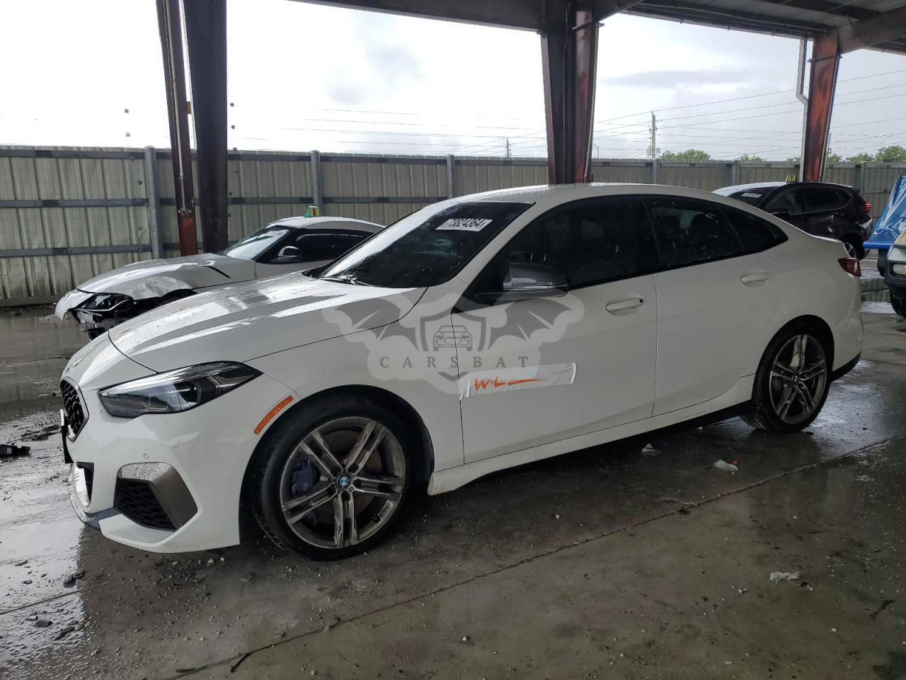 BMW M2 2.0L  4 2020