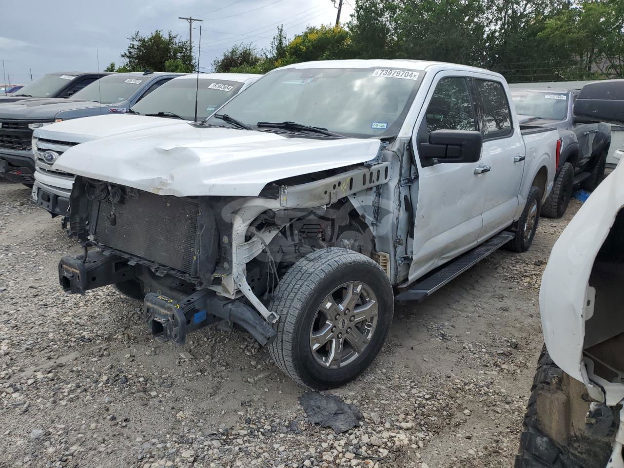 Ford F-150 SUPERCREW 5.0L  8 2021