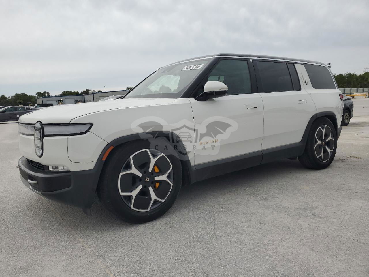 Rivian R1S ADVENTURE 2023