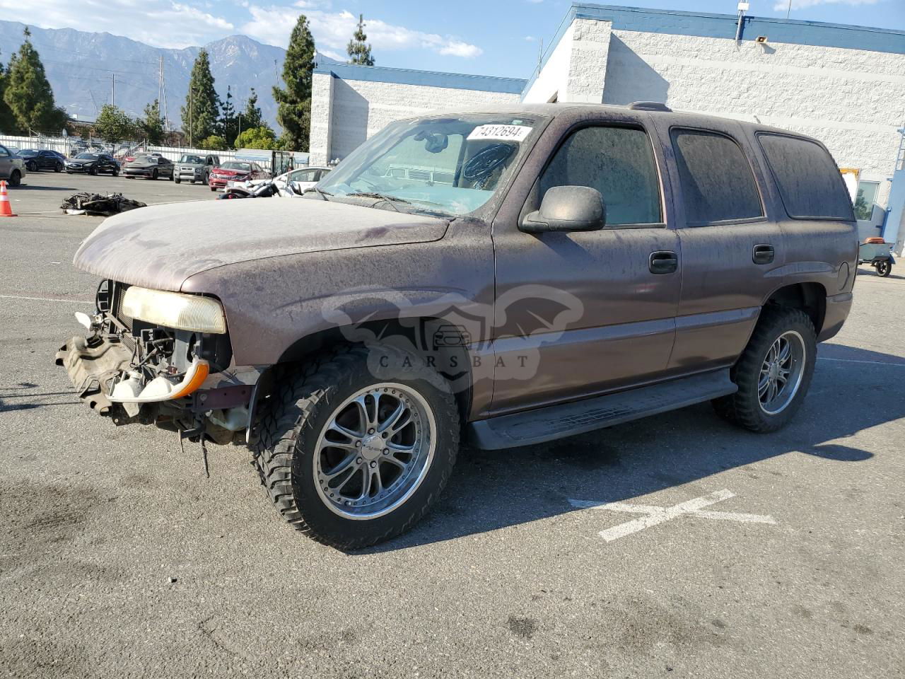 Chevrolet Tahoe C1500 4.8L  8 2004