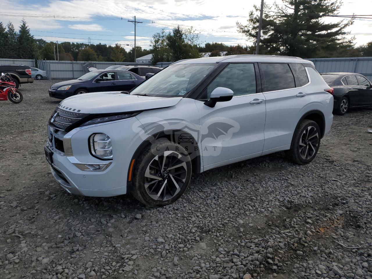 Mitsubishi Outlander SEL 2.5L  4 2023