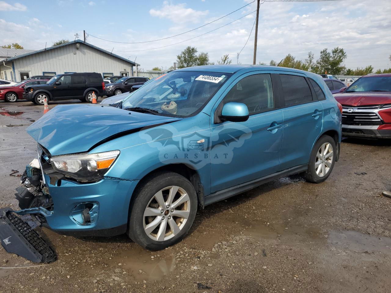 Mitsubishi Outlander ES 2.0L  4 2013