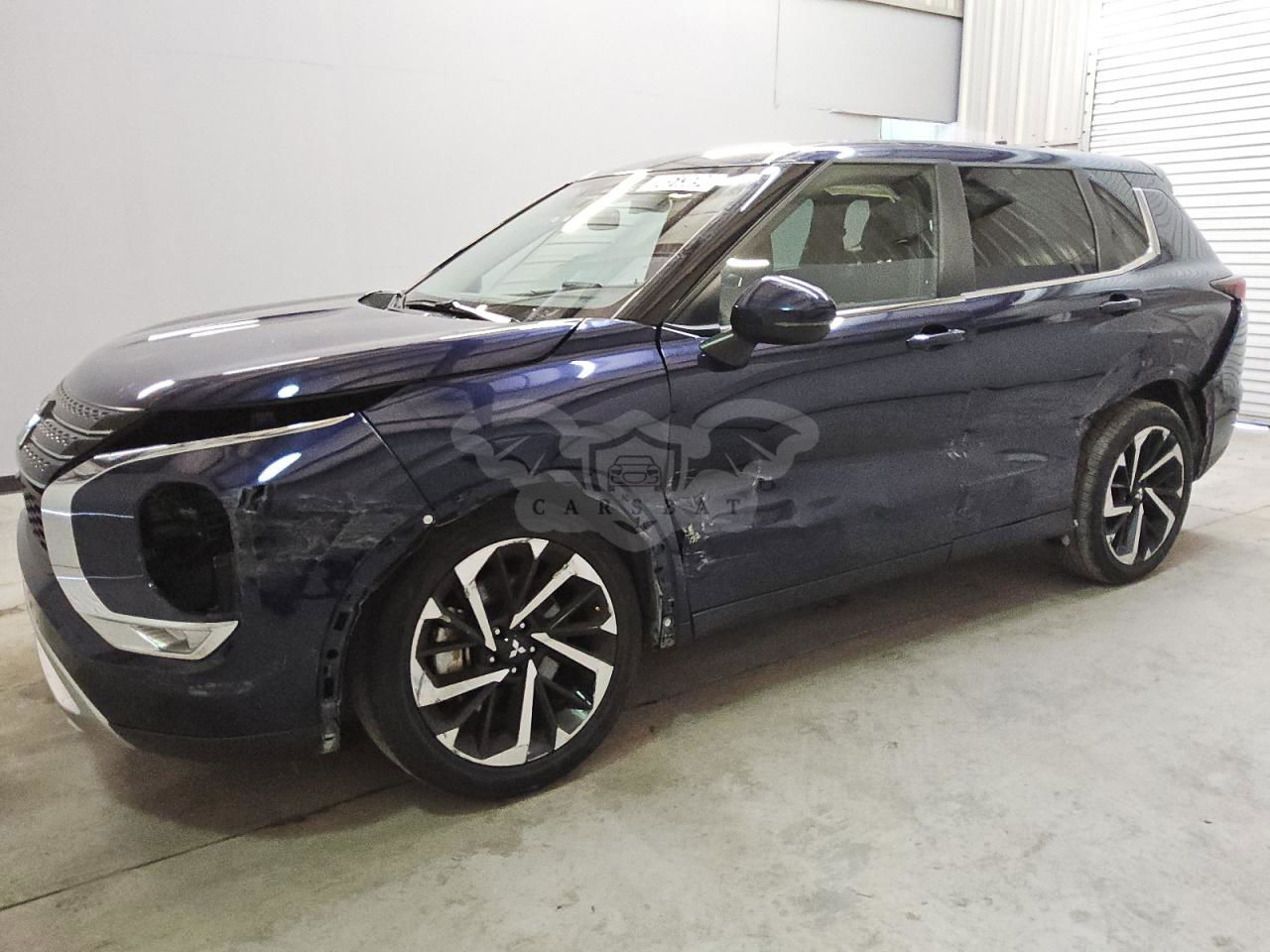 Mitsubishi Outlander SE 2.5L  4 2023