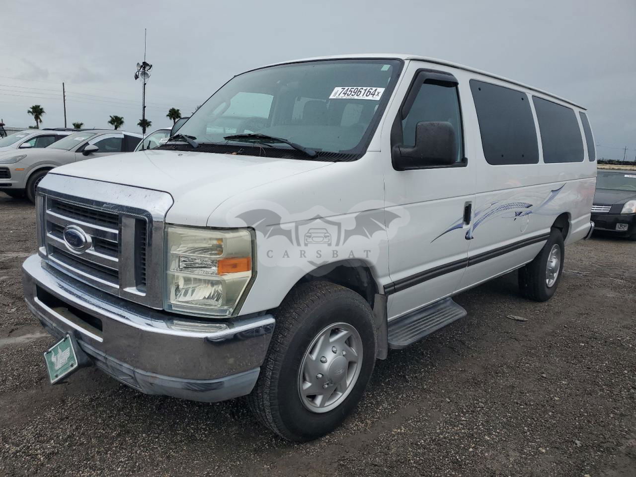 Ford Econoline E350 SUPER DUTY WAGON 5.4L  8 2010