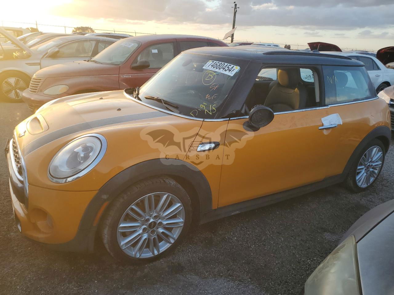 Mini Cooper 2.0L  4 2015
