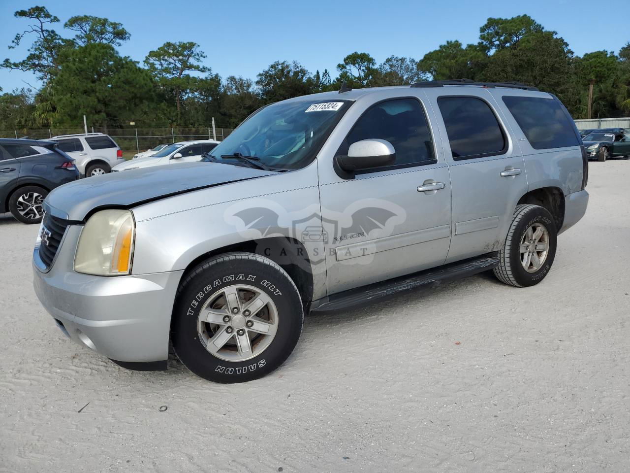 GMC Yukon SLT 5.3L  8 2012