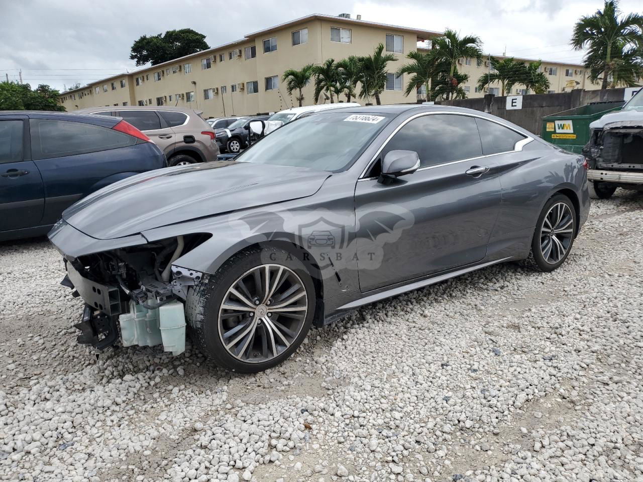 Infiniti Q60 LUXE 3.0L  6 2021