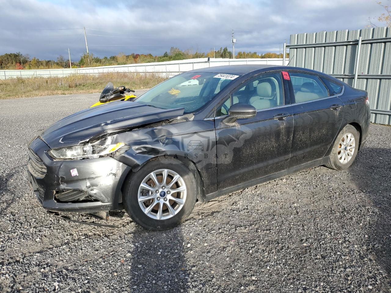 Ford Fusion S 2.5L  4 2015