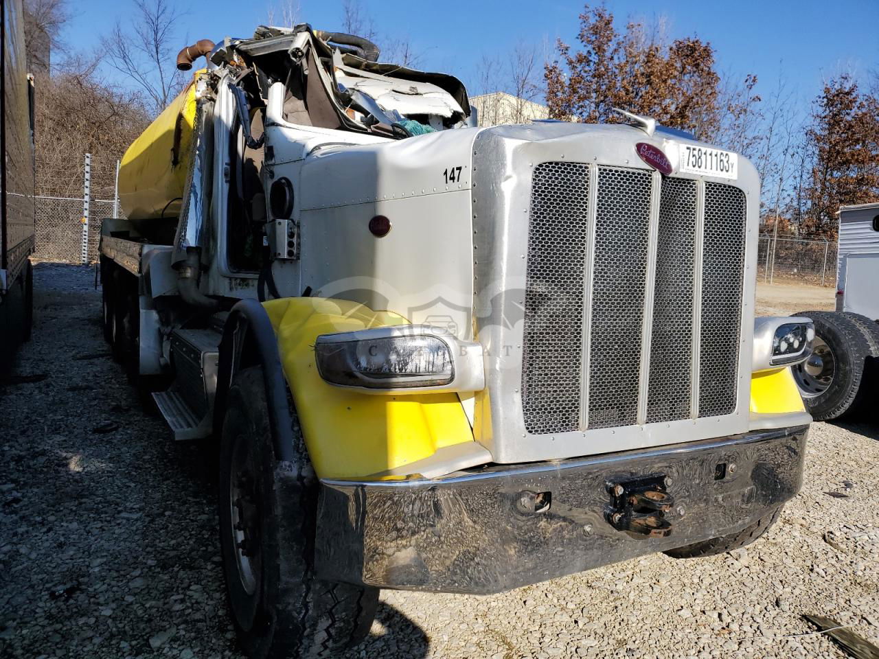 Peterbilt 388 15.0L  6 2012