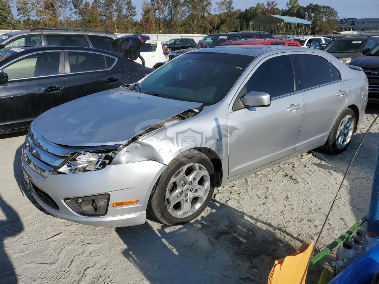 Ford Fusion SE 2.5L  4 2011