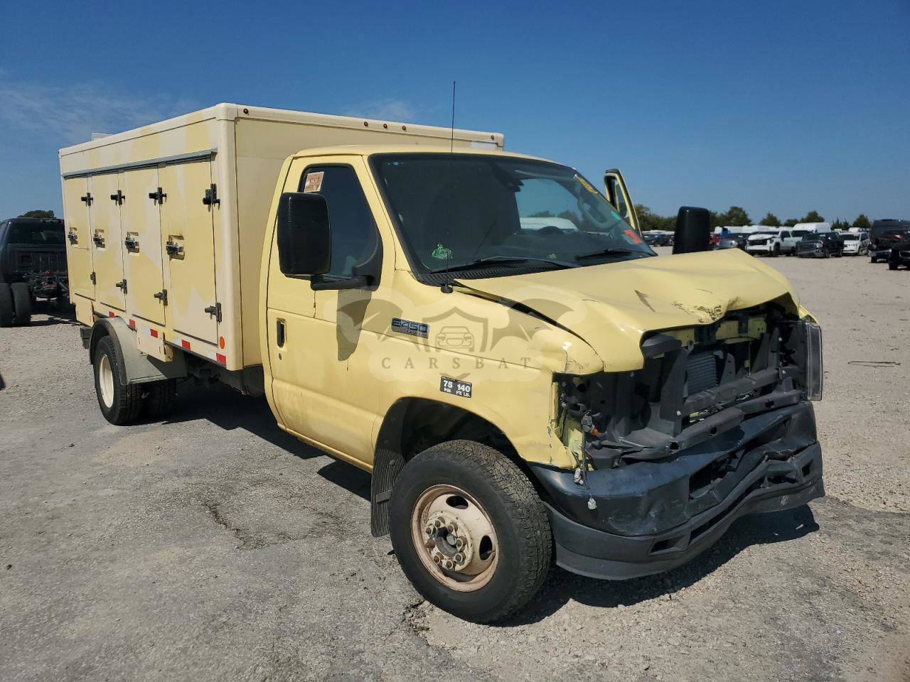 Ford Econoline E450 SUPER DUTY CUTAWAY VAN 7.3L  8 2021