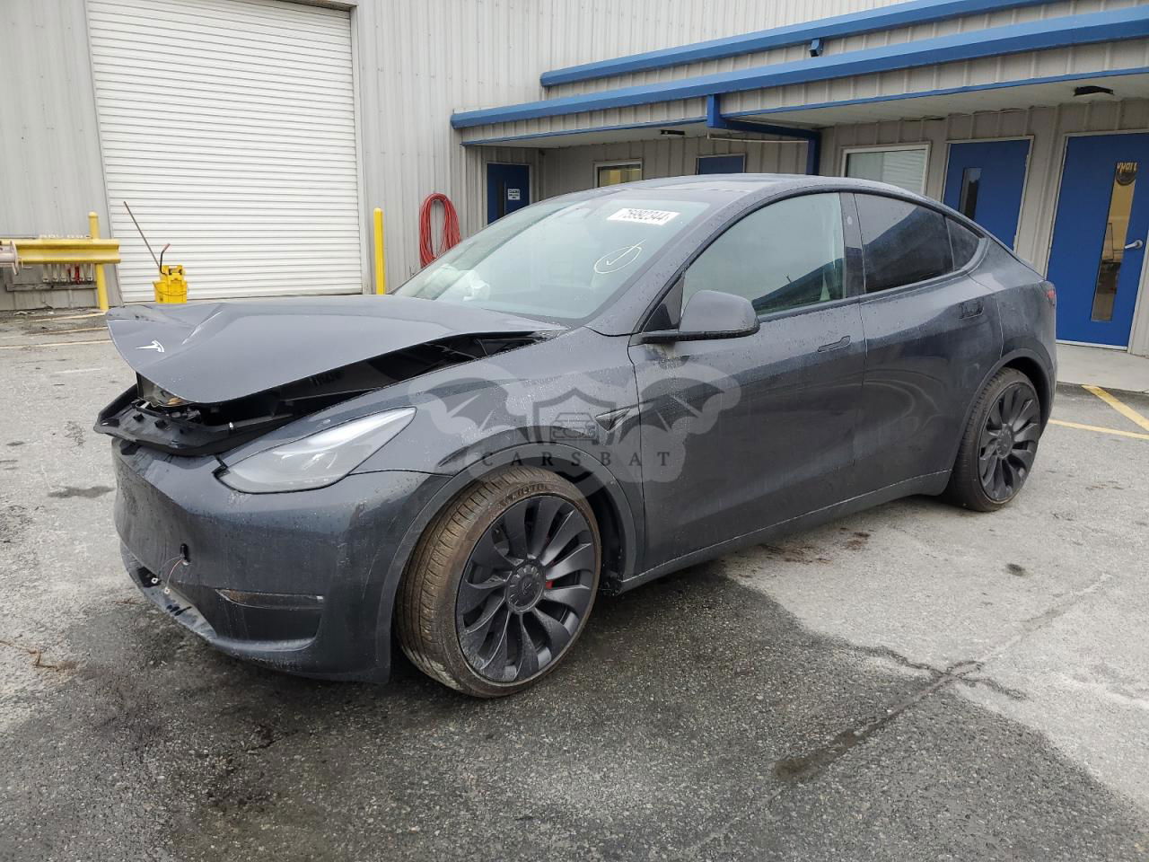 Tesla Model Y 2024