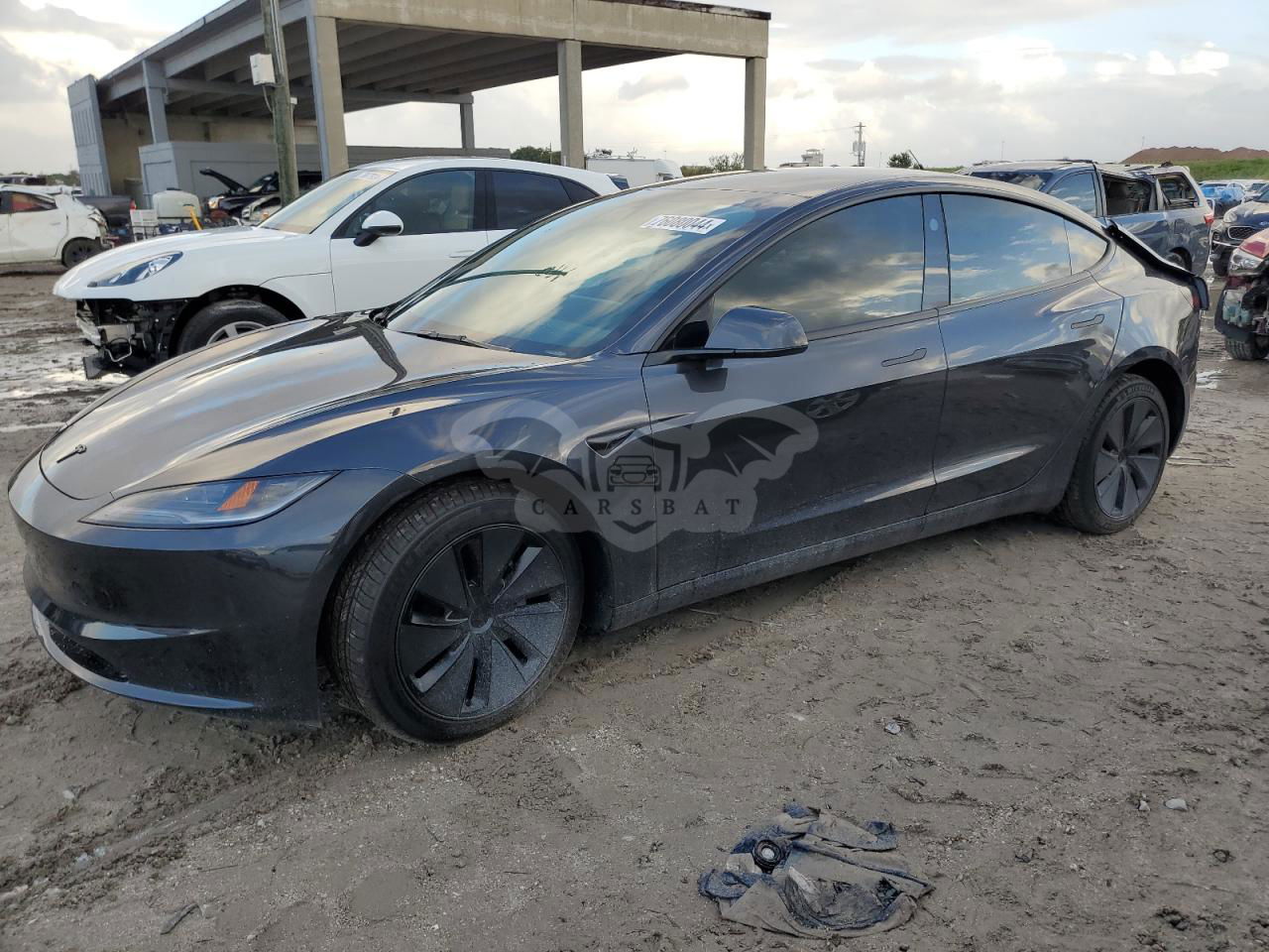 Tesla Model 3 2024