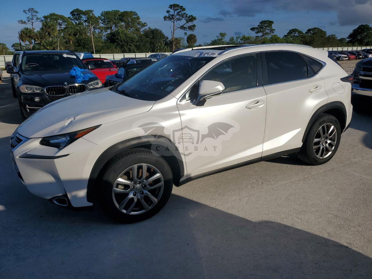 Lexus NX 200T BASE 2.0L  4 2016