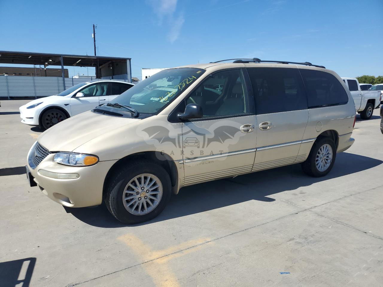 Chrysler Town & Country 3.8L  6 2013