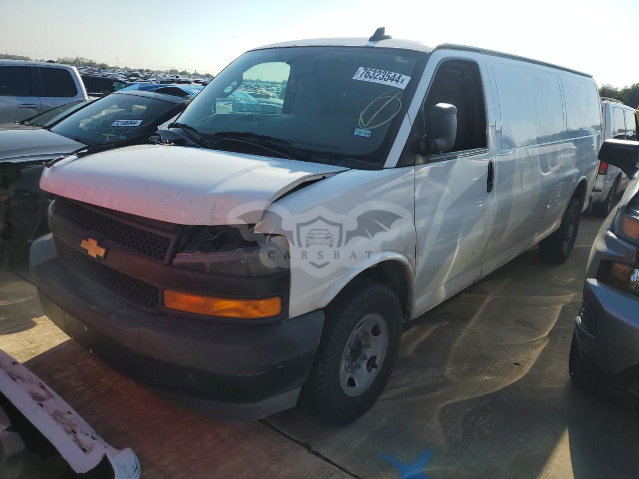 Chevrolet Express 6.0L  8 2020