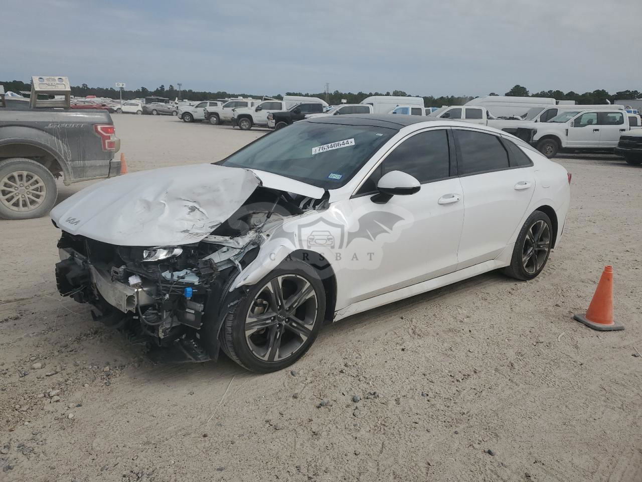 Kia K5 EX 1.6L  4 2022