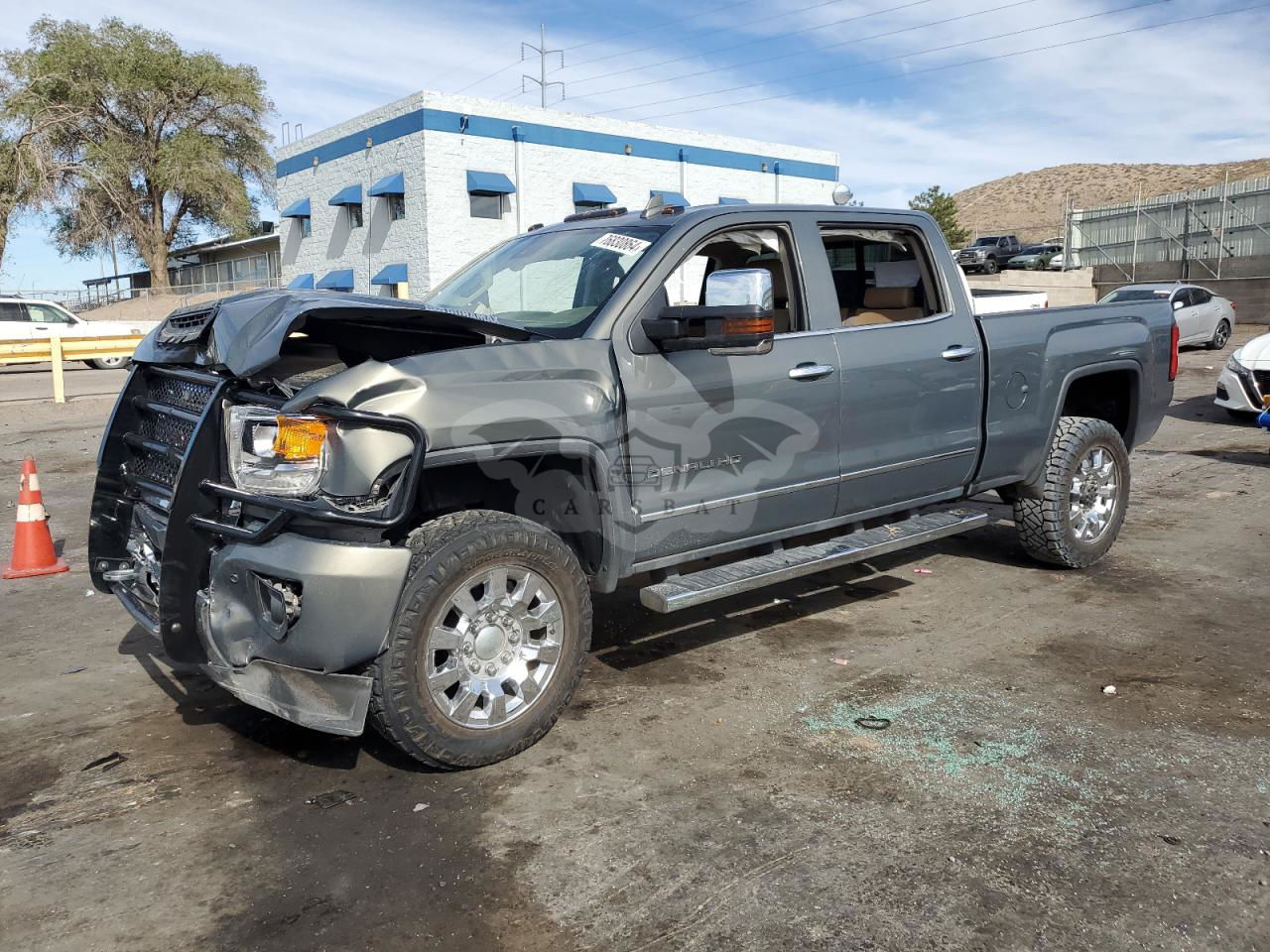 GMC Sierra K2500 DENALI 6.6L  8 2017