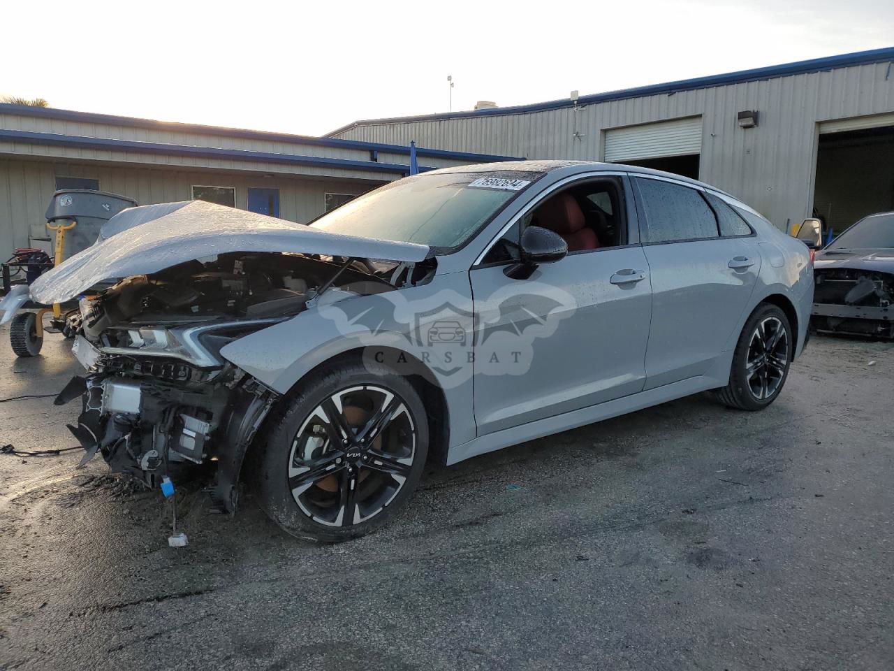 Kia K5 1.6L  4 2022