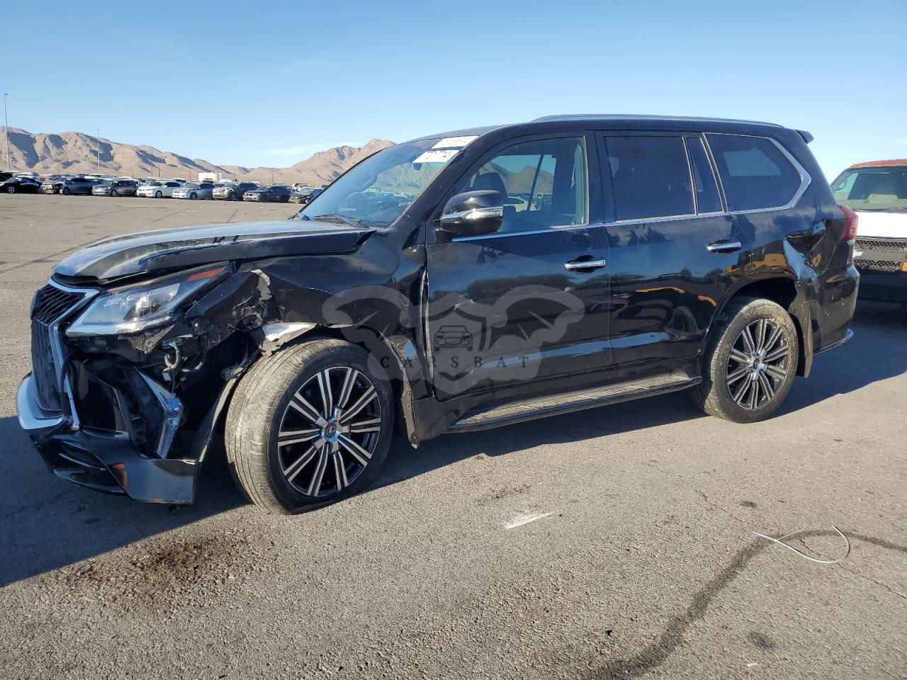 Lexus LX 570 5.7L  8 2020