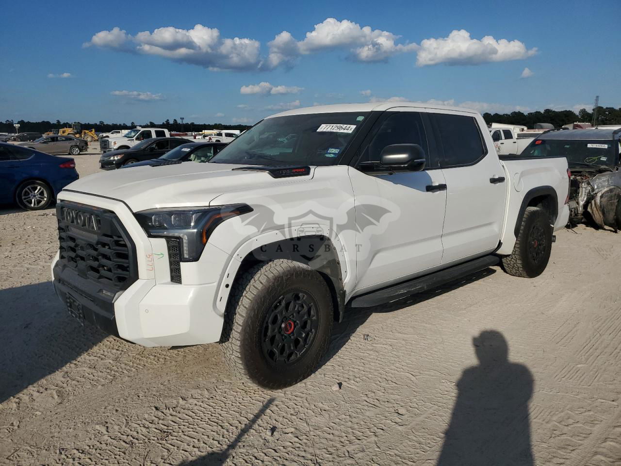 Toyota Tundra CREWMAX LIMITED 3.4L  6 2023