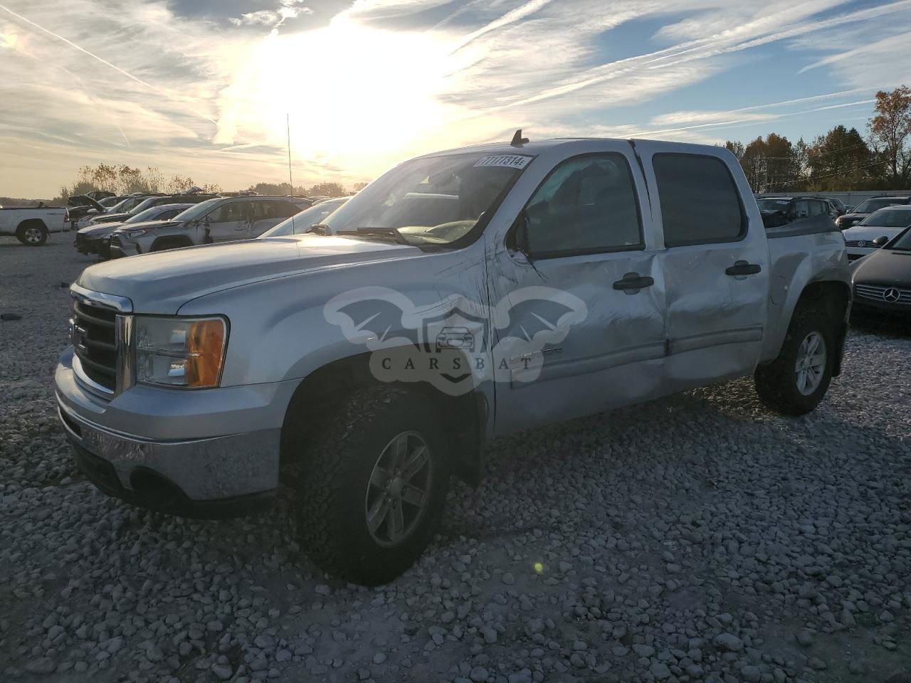 GMC Sierra K1500 SLE 5.3L  8 2011