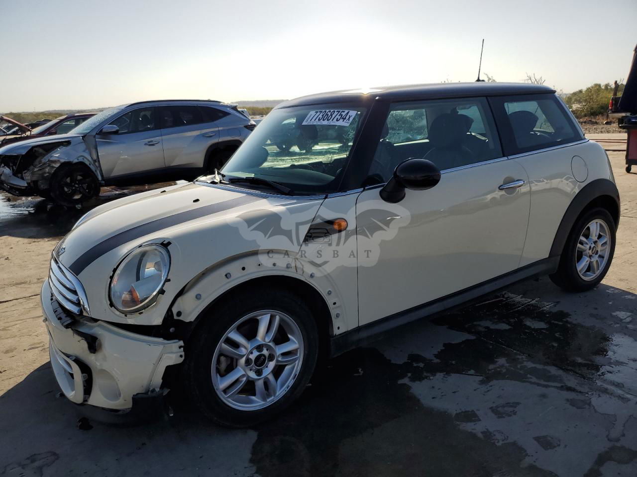 Mini Cooper 1.6L  4 2013