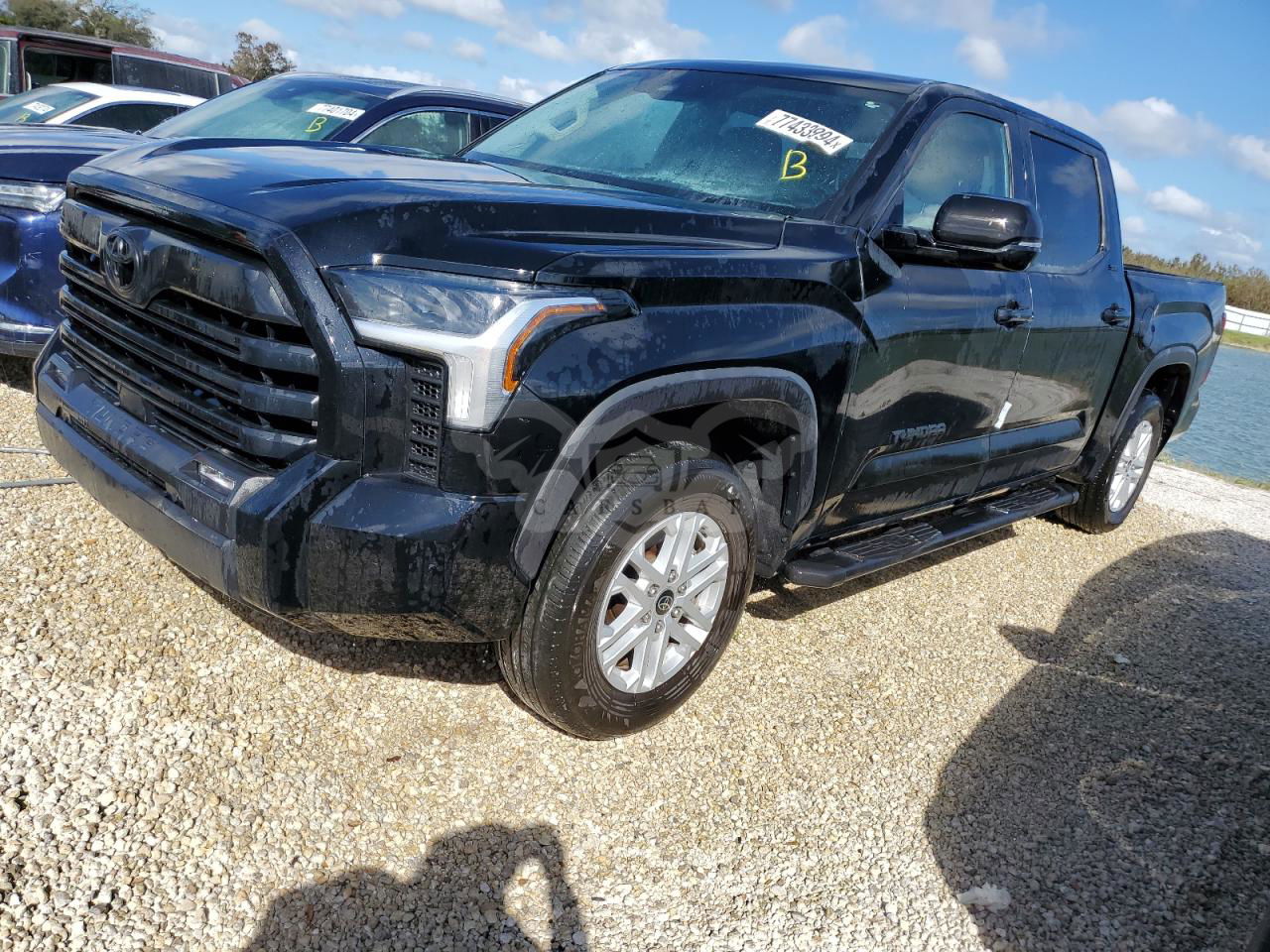 Toyota Tundra CREWMAX SR 3.4L  6 2023